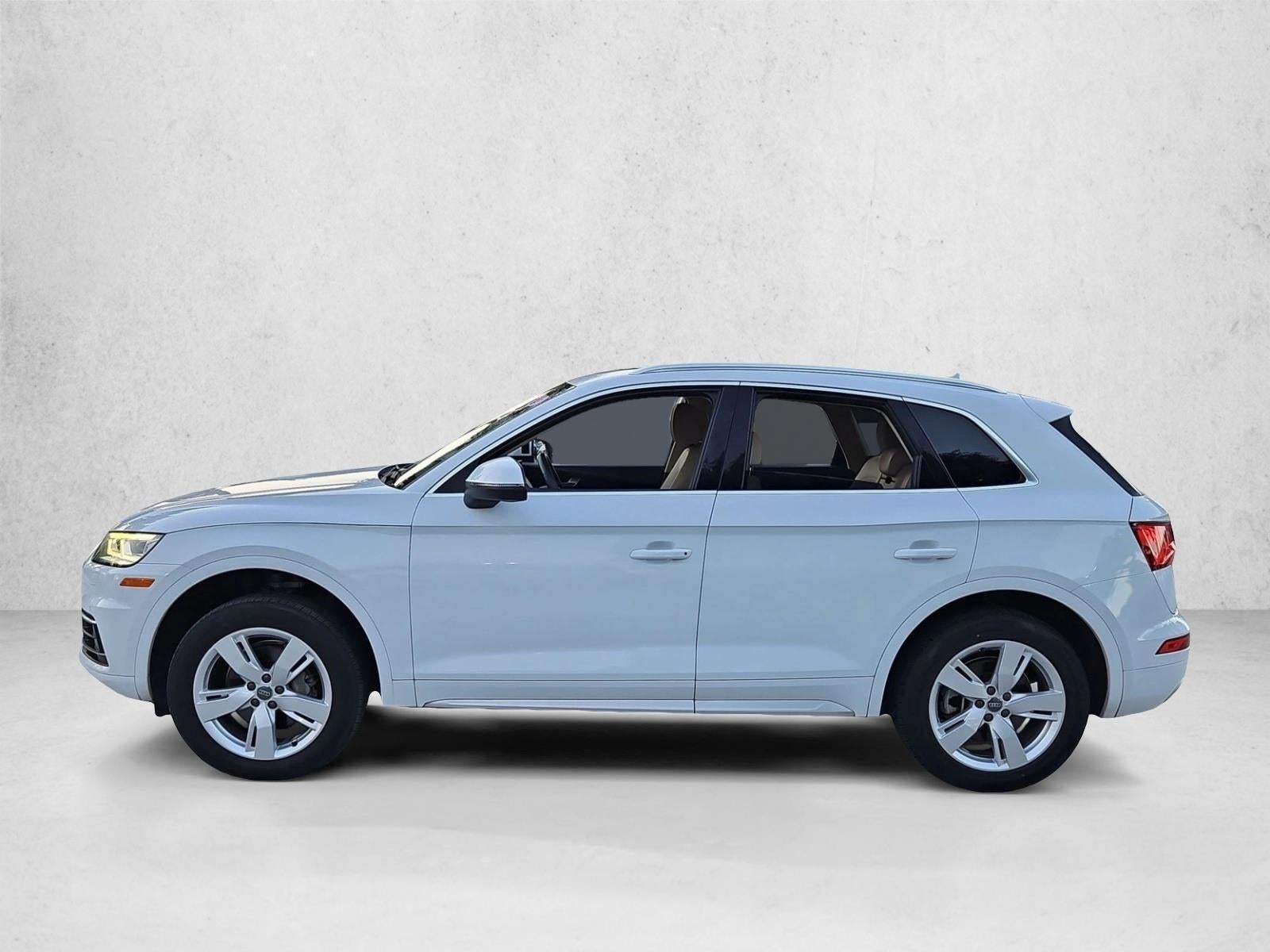 2019 Audi Q5 Premium Plus 45 TFSI quattro