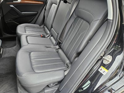 2022 Audi Q5 S line Premium 45 TFSI quattro