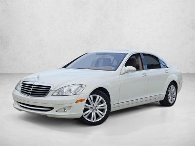 2009 Mercedes-Benz S-Class S 550 Sedan
