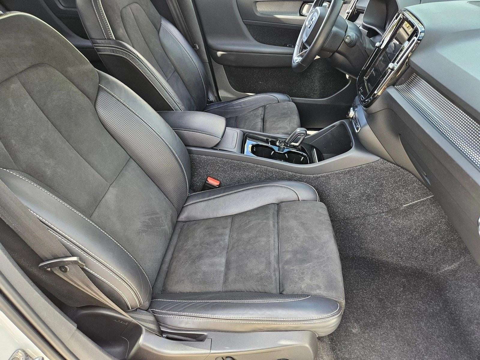 2021 Volvo XC40 Recharge P8 eAWD Pure Electric