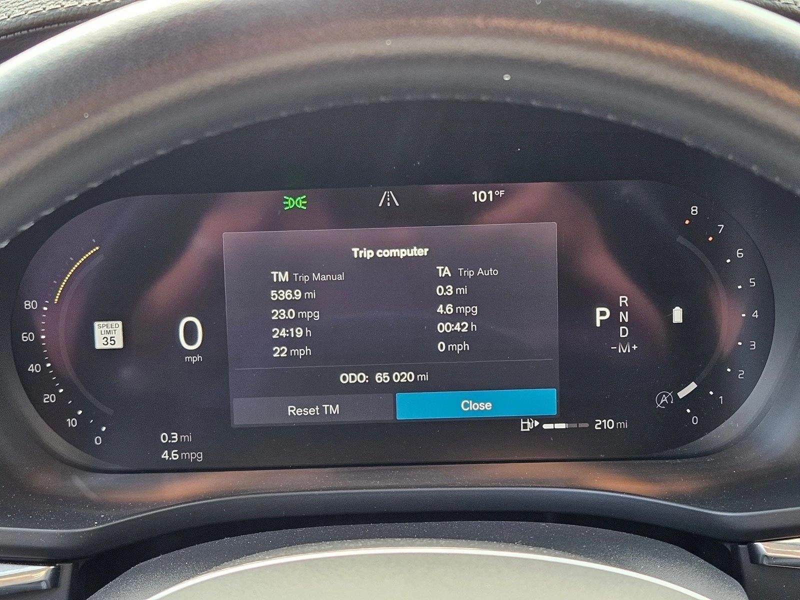 2022 Volvo XC60 B5 FWD Inscription