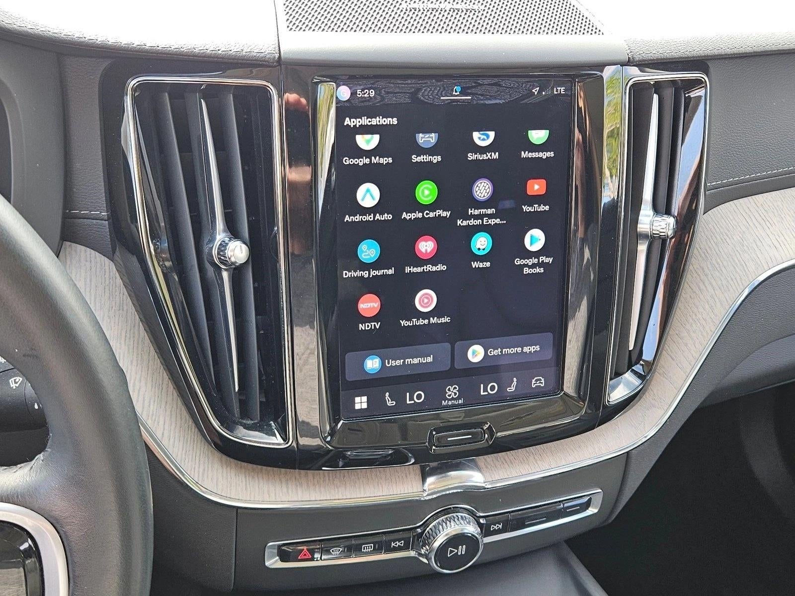 2022 Volvo XC60 B5 FWD Inscription