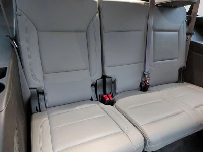 2023 GMC Yukon 2WD 4dr SLT