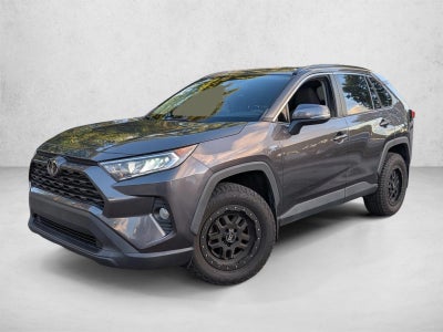 2020 Toyota RAV4 XLE FWD (GS)