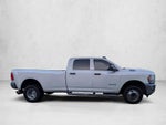 2022 RAM 3500 Tradesman 4x4 Crew Cab 8' Box
