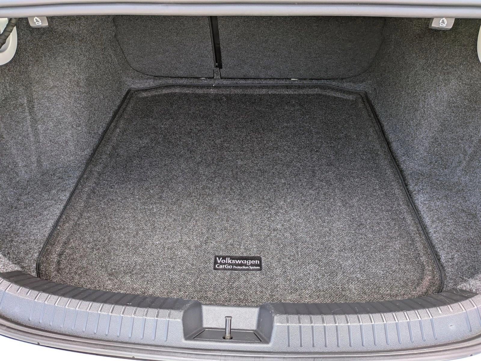 2024 Volkswagen Jetta SEL Auto