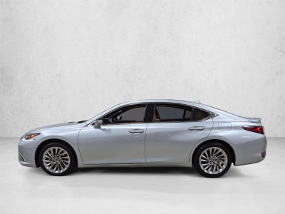 2023 Lexus ES 300h Ultra Luxury FWD