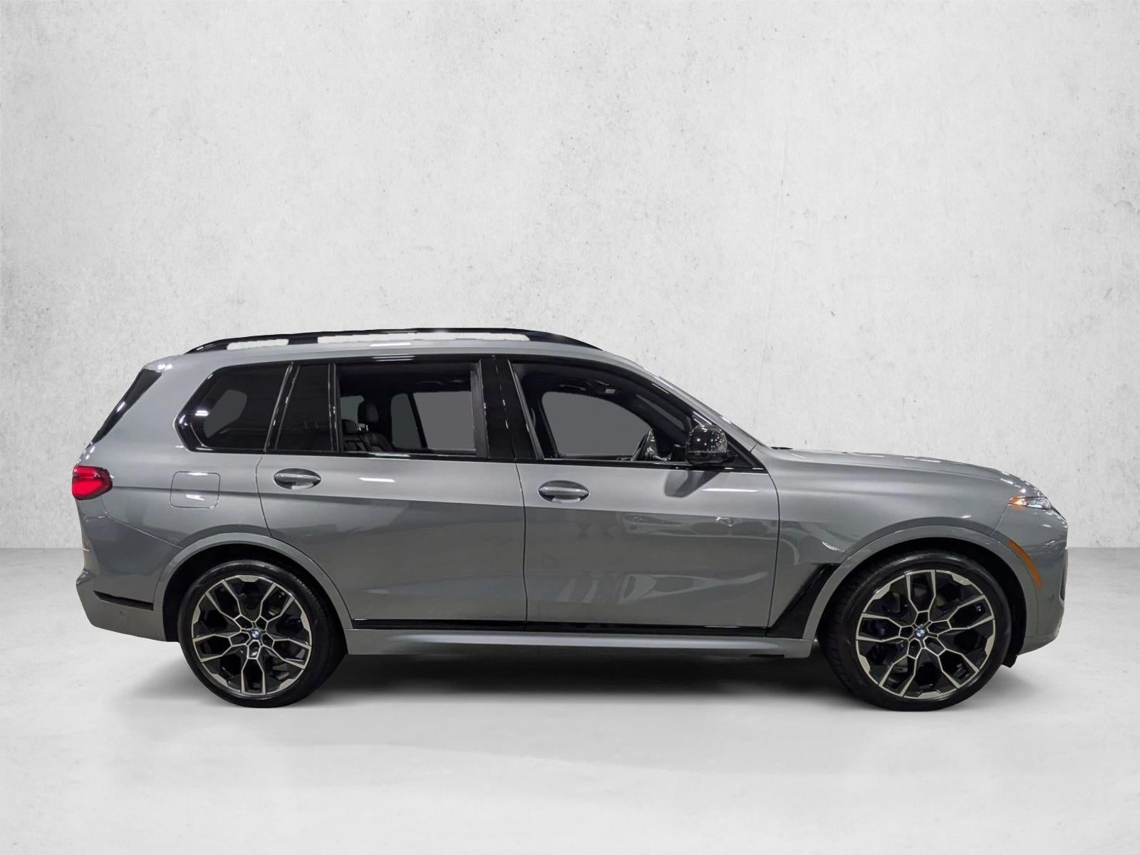 2025 BMW X7 M60i Sports Activity Vehicle