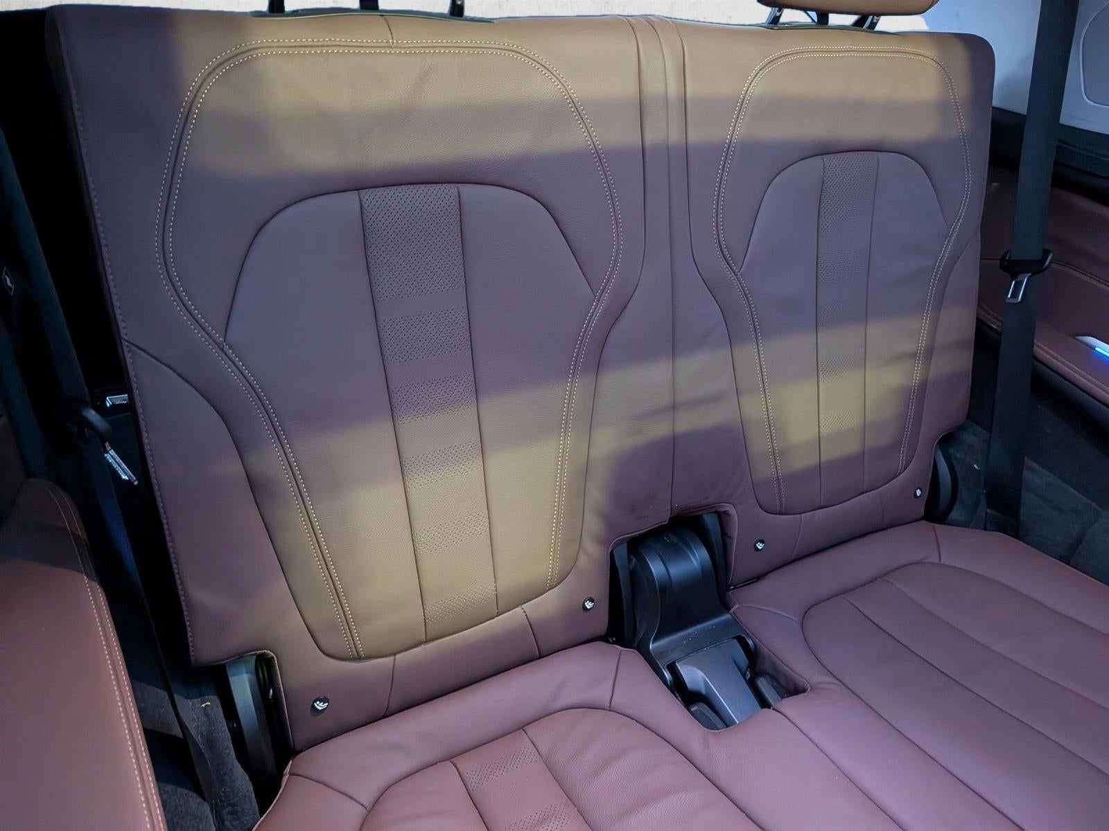 2020 BMW X7 xDrive40i Sports Activity Vehicle