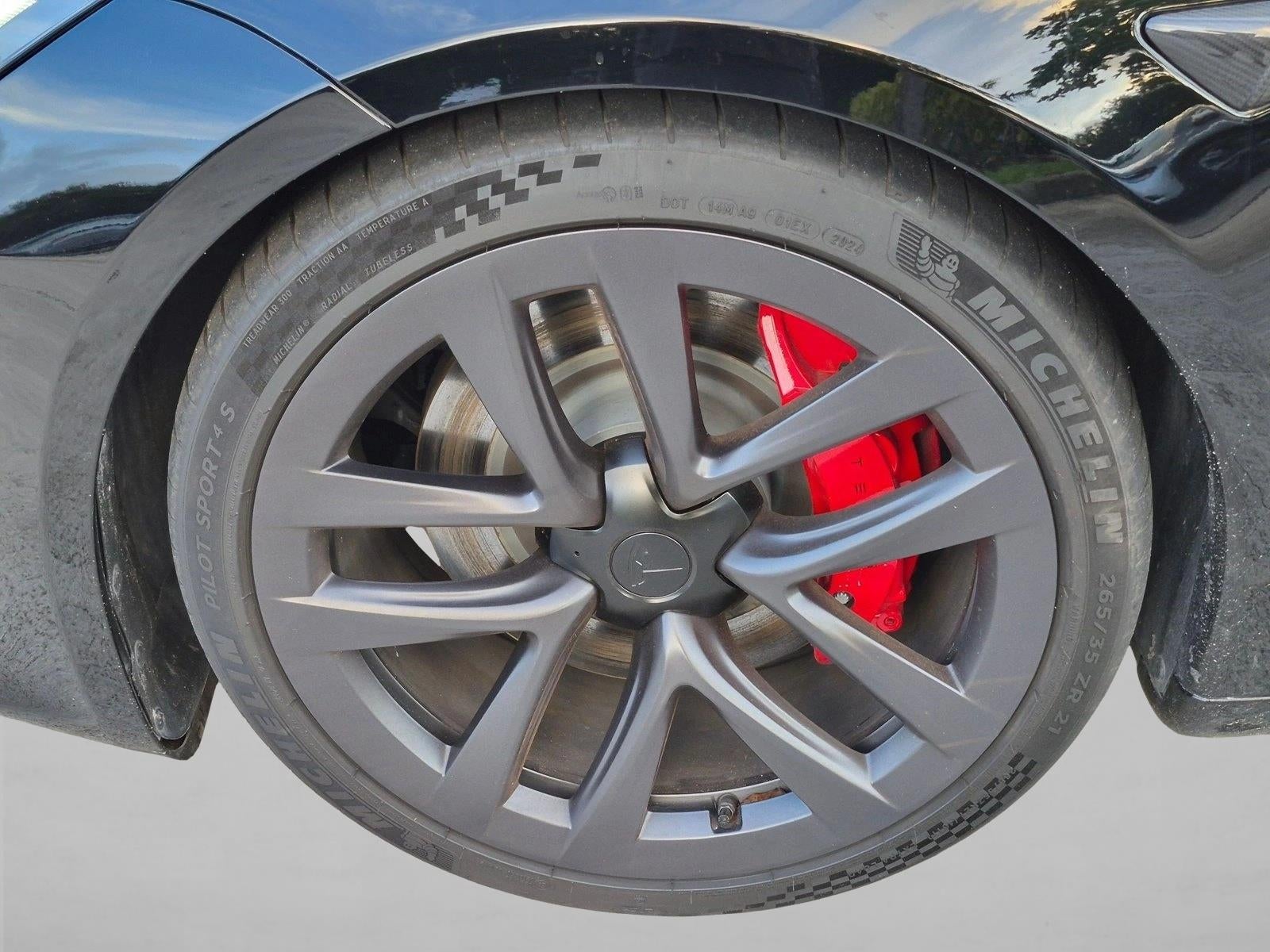 2024 Tesla Model S Plaid AWD
