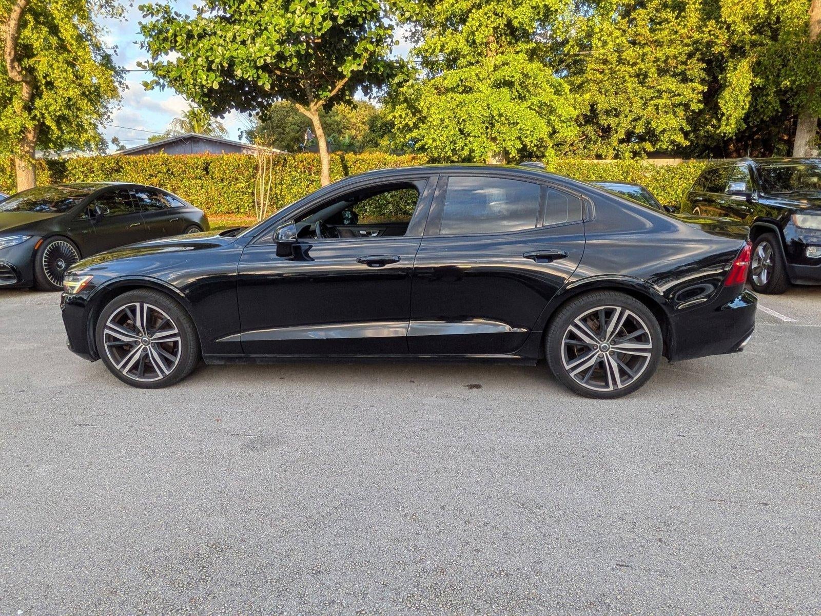 2020 Volvo S60 T5 FWD R-Design