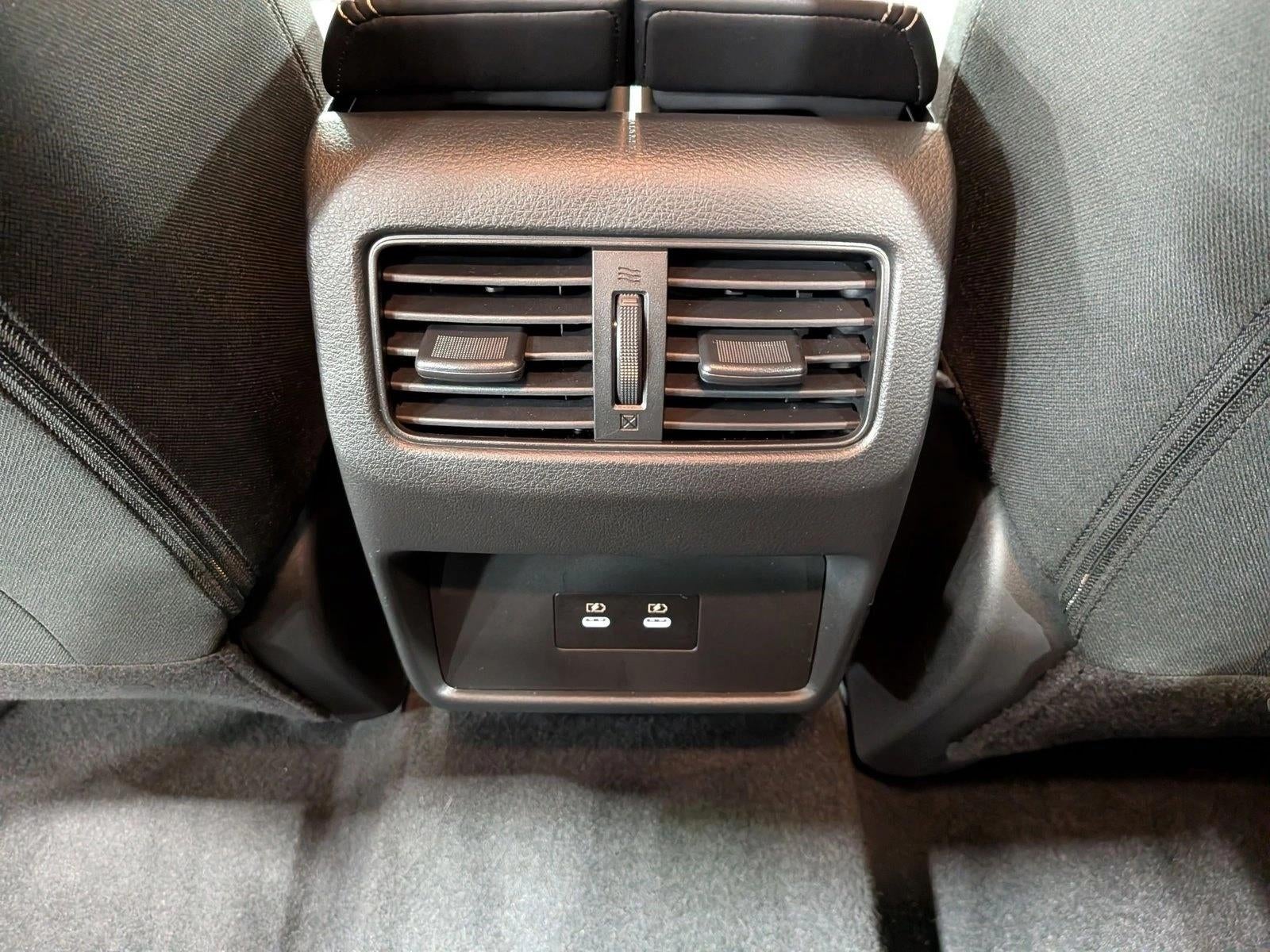 2024 Nissan Rogue FWD SV