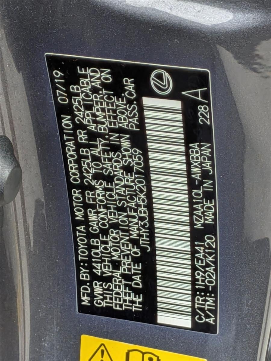 2019 Lexus UX 200 FWD