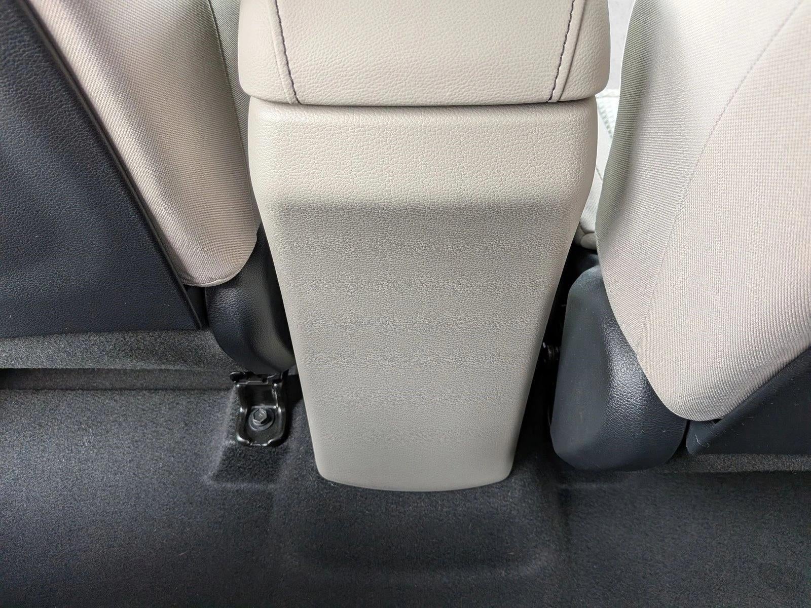 2024 Kia Soul LX IVT