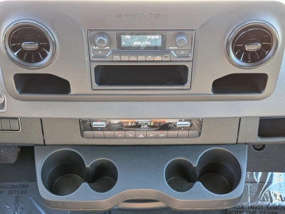 2022 Mercedes-Benz Sprinter Cargo Van 2500 Standard Roof I4 Gas 144" RWD