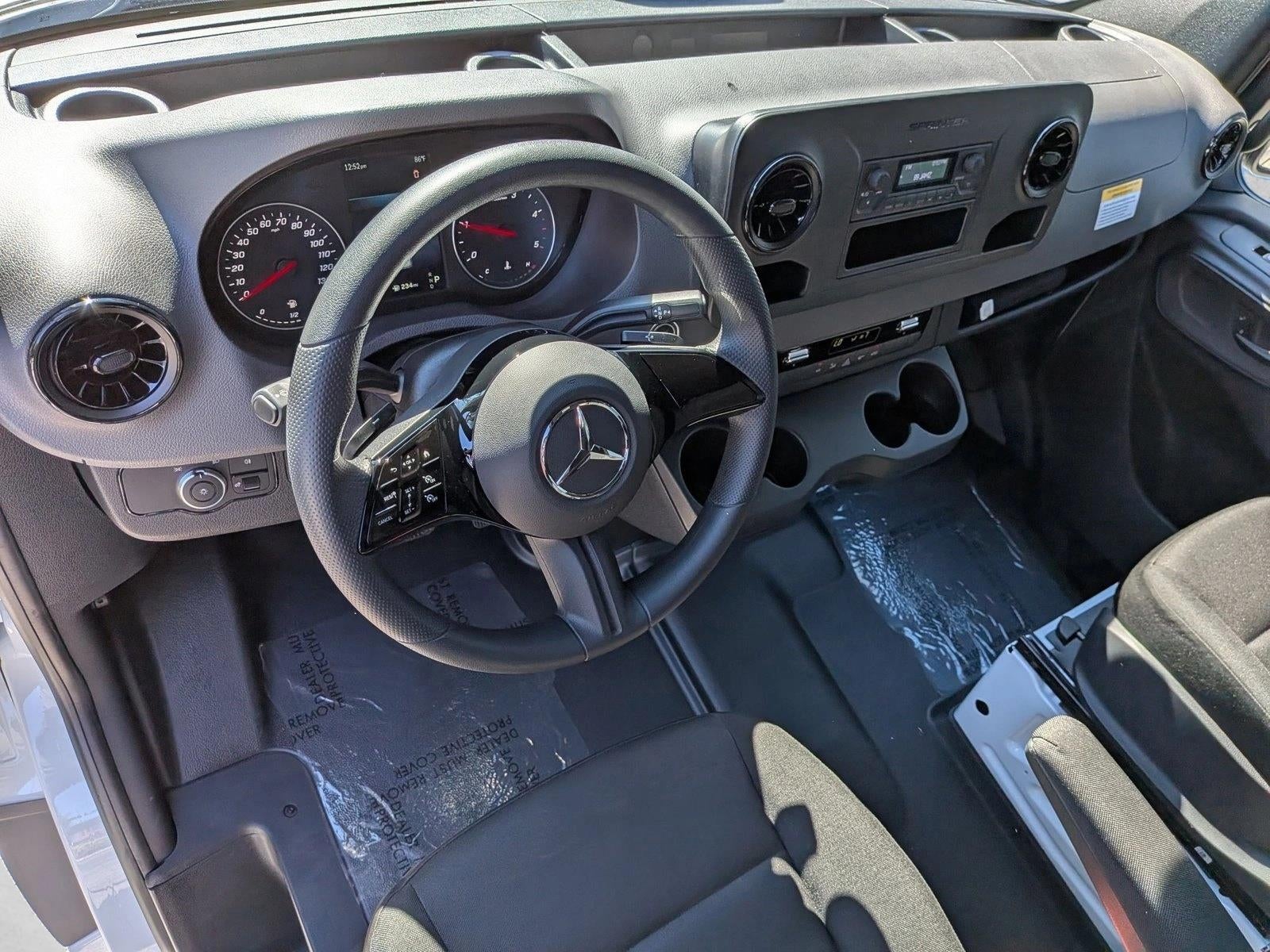 2025 Mercedes-Benz Sprinter Cargo Van 2500 Standard Roof I4 Diesel 144" RWD