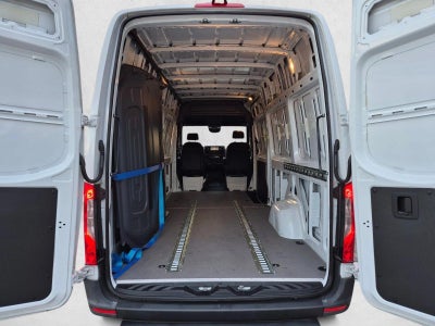 2024 Mercedes-Benz Sprinter Cargo Van 2500 High Roof I4 Diesel HO 170" RWD