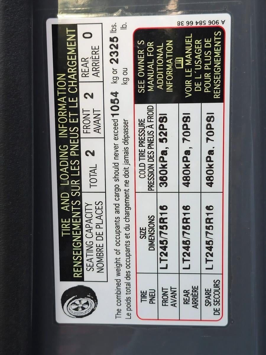 2024 Mercedes-Benz eSprinter Cargo Van 2500 High Roof 170" RWD