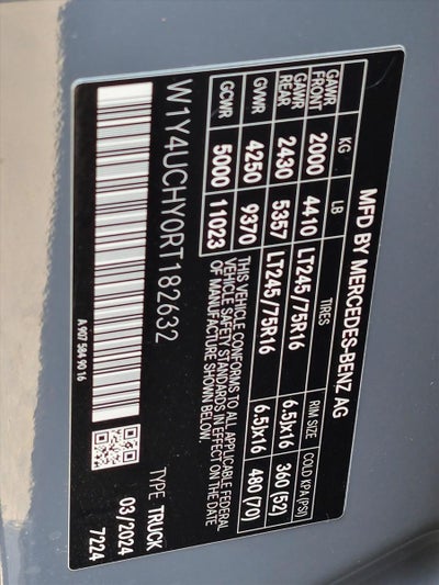 2024 Mercedes-Benz eSprinter Cargo Van 2500 High Roof 170" RWD