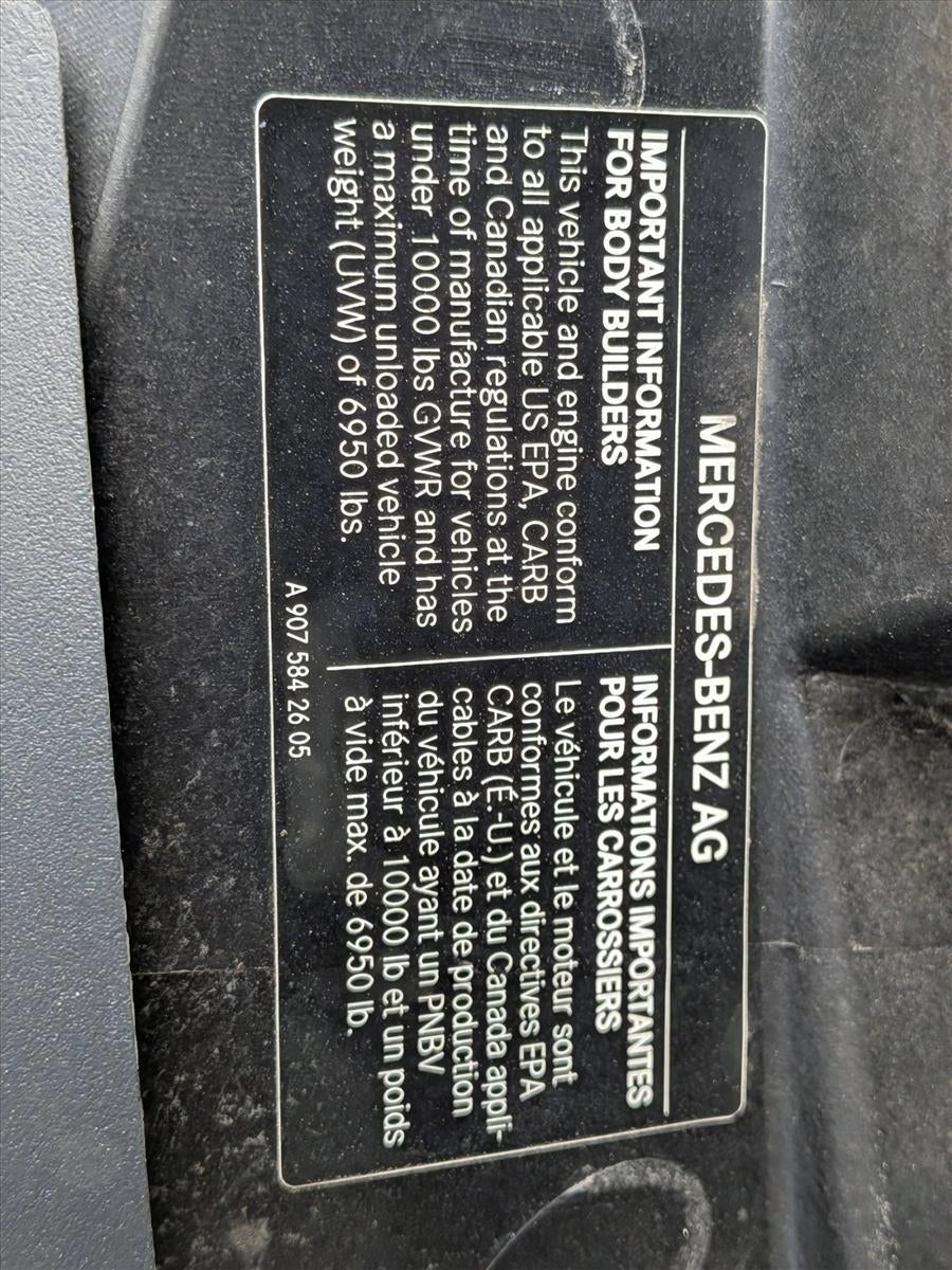 2023 Mercedes-Benz Sprinter Cargo Van 1500 Standard Roof I4 Gas 144" RWD