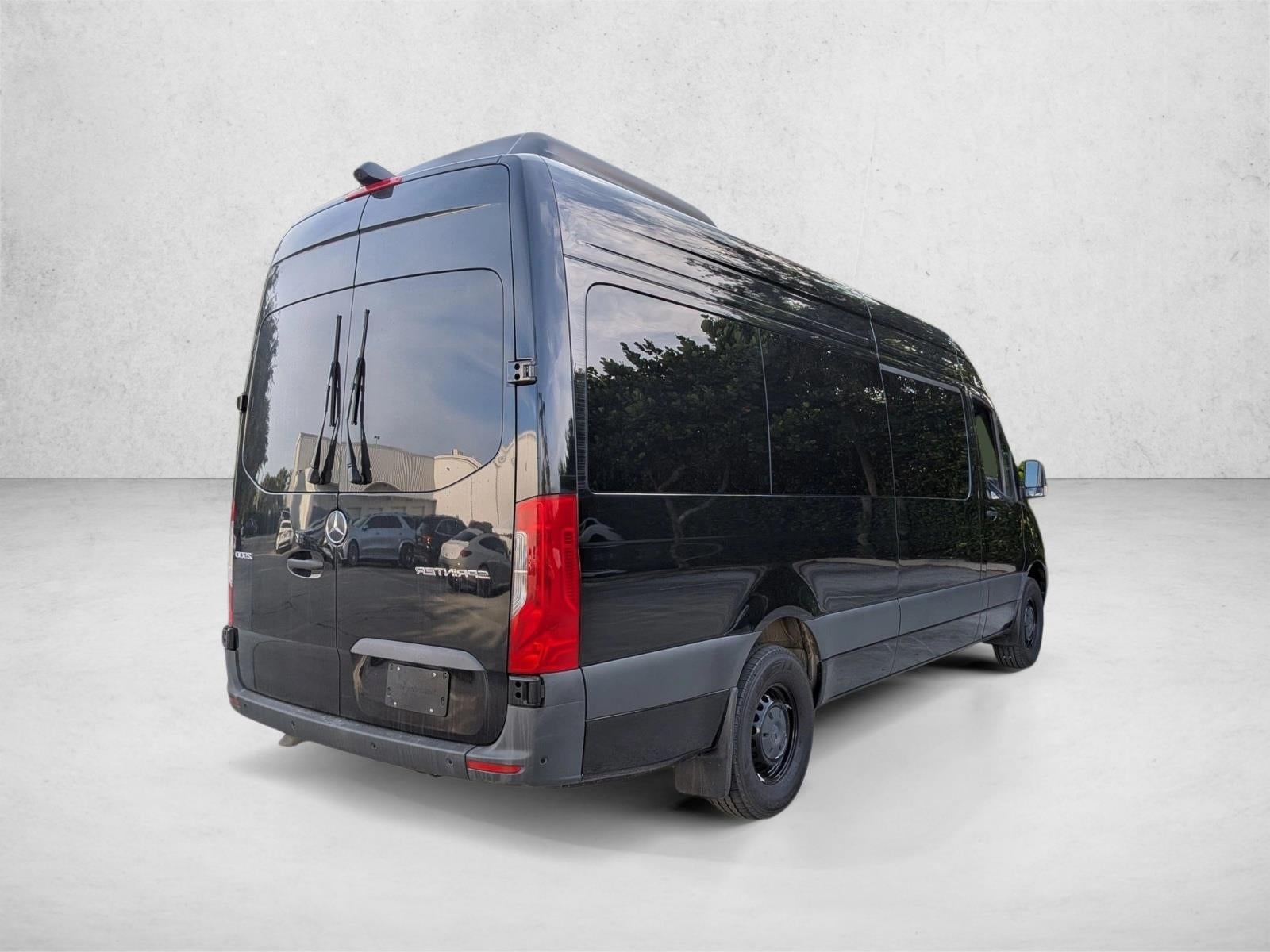 2024 Mercedes-Benz Sprinter Passenger Van 2500 High Roof I4 Diesel HO 170" RWD