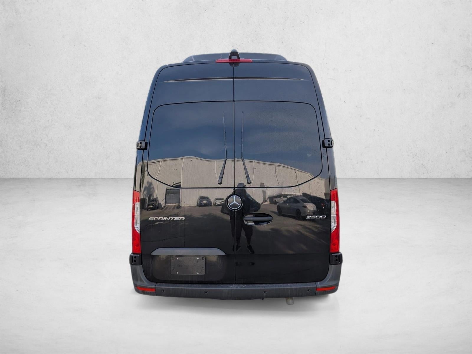 2024 Mercedes-Benz Sprinter Passenger Van 2500 High Roof I4 Diesel HO 170" RWD