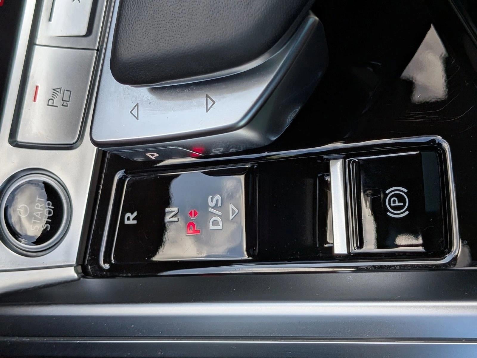 2024 Audi Q8 e-tron Sportback S line Prestige quattro