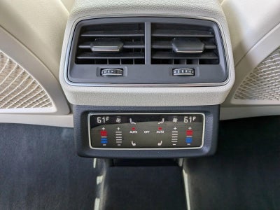 2024 Audi Q8 e-tron Sportback S line Prestige quattro