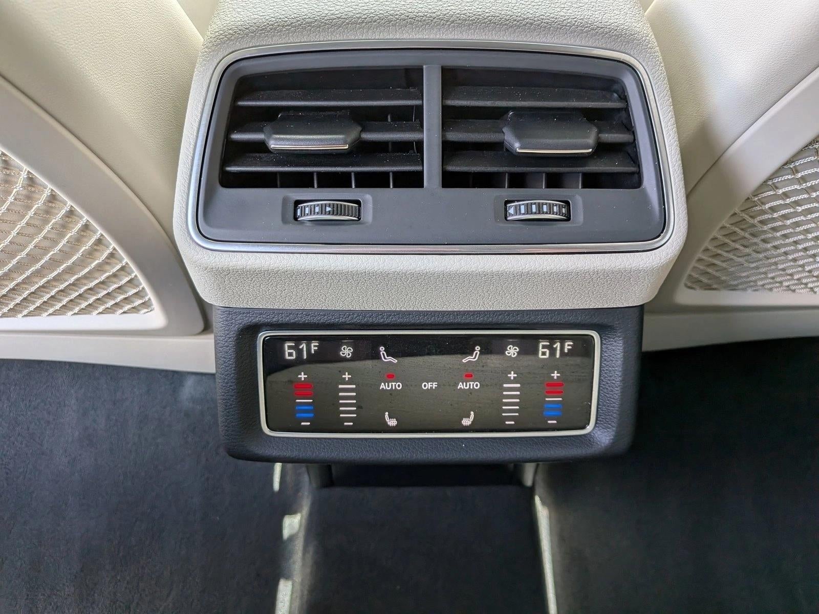 2024 Audi Q8 e-tron Sportback S line Prestige quattro