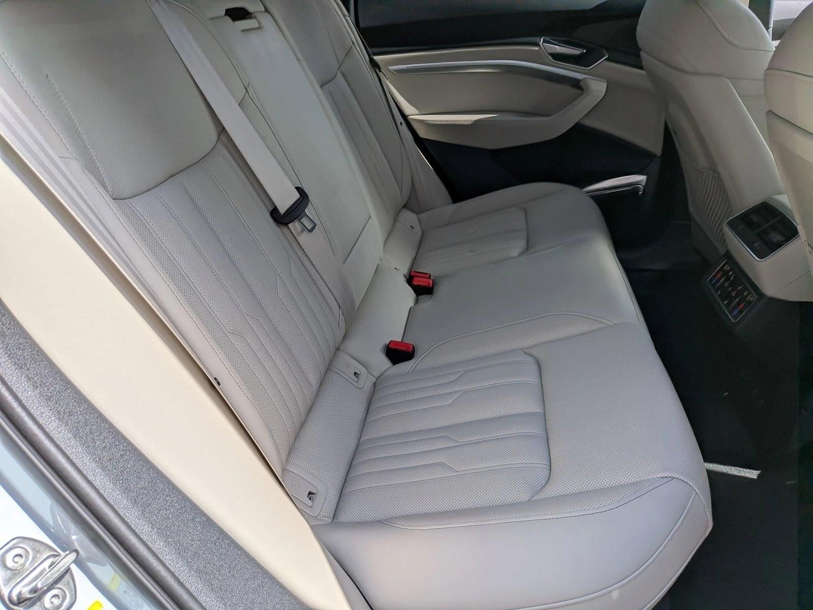 2024 Audi Q8 e-tron Sportback S line Prestige quattro