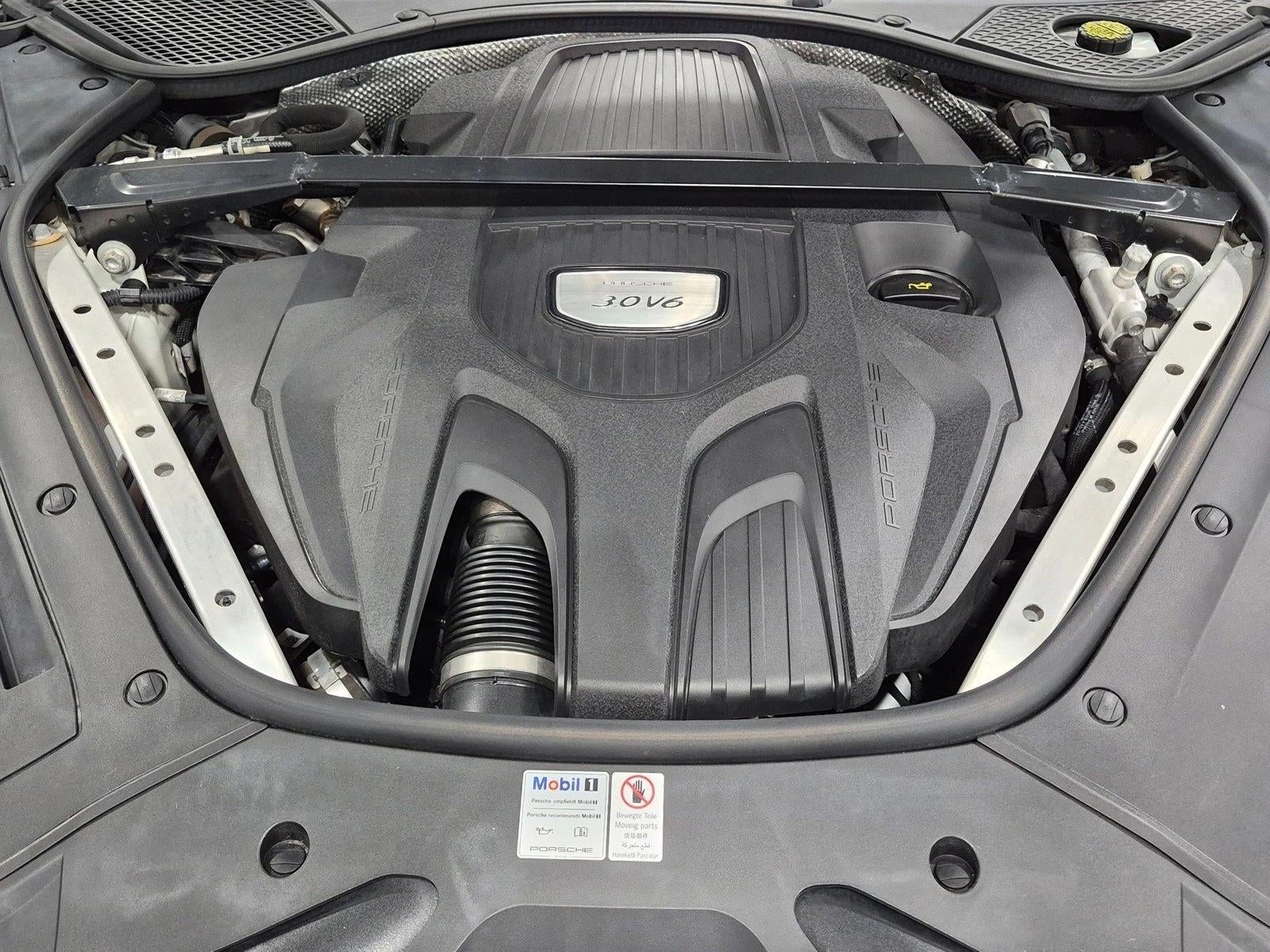 2020 Porsche Panamera 4 AWD