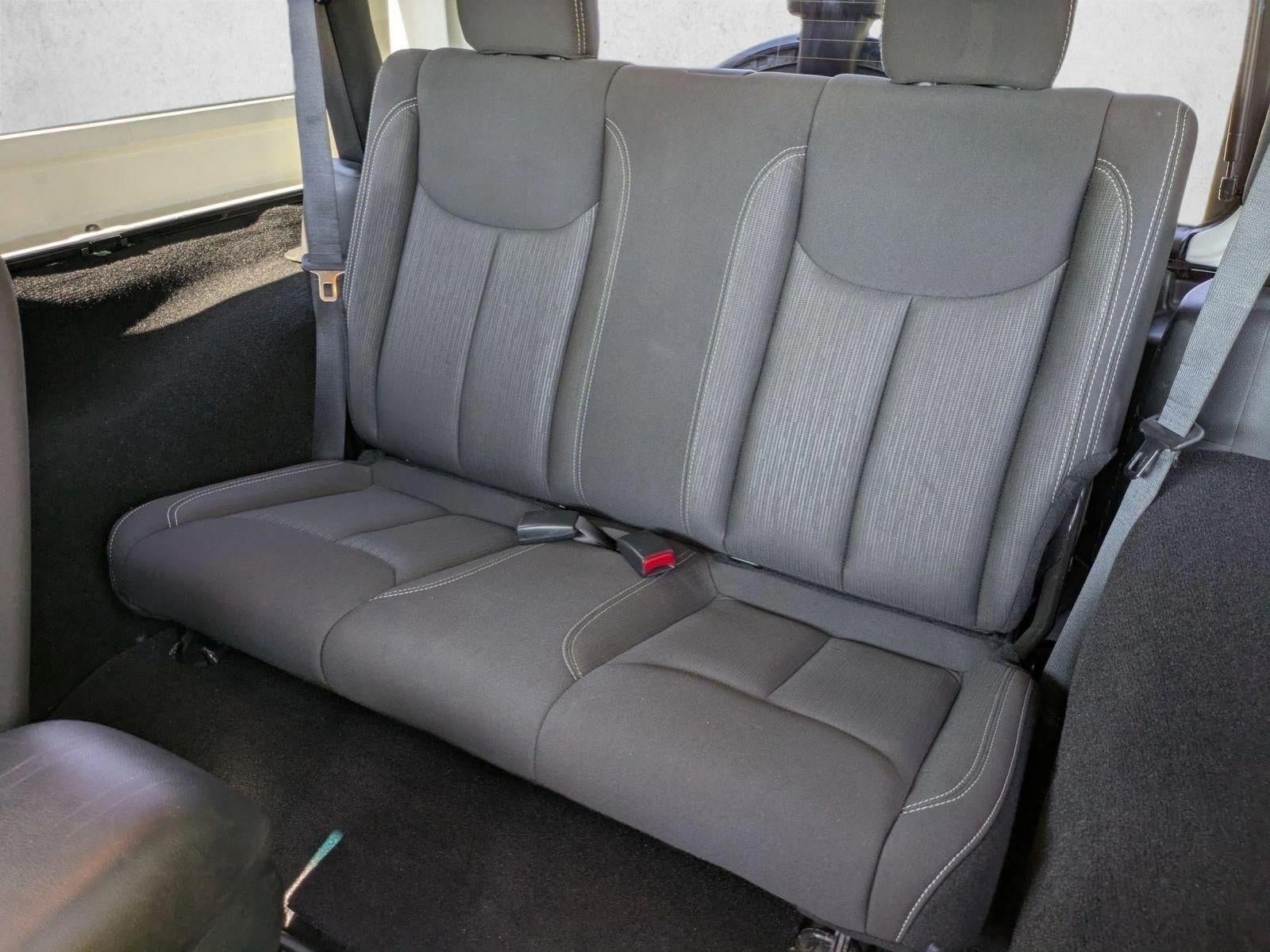 2017 Jeep Wrangler Sahara 4x4