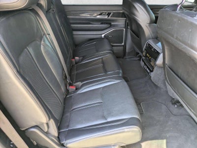 2022 Jeep Wagoneer Series III 4x2