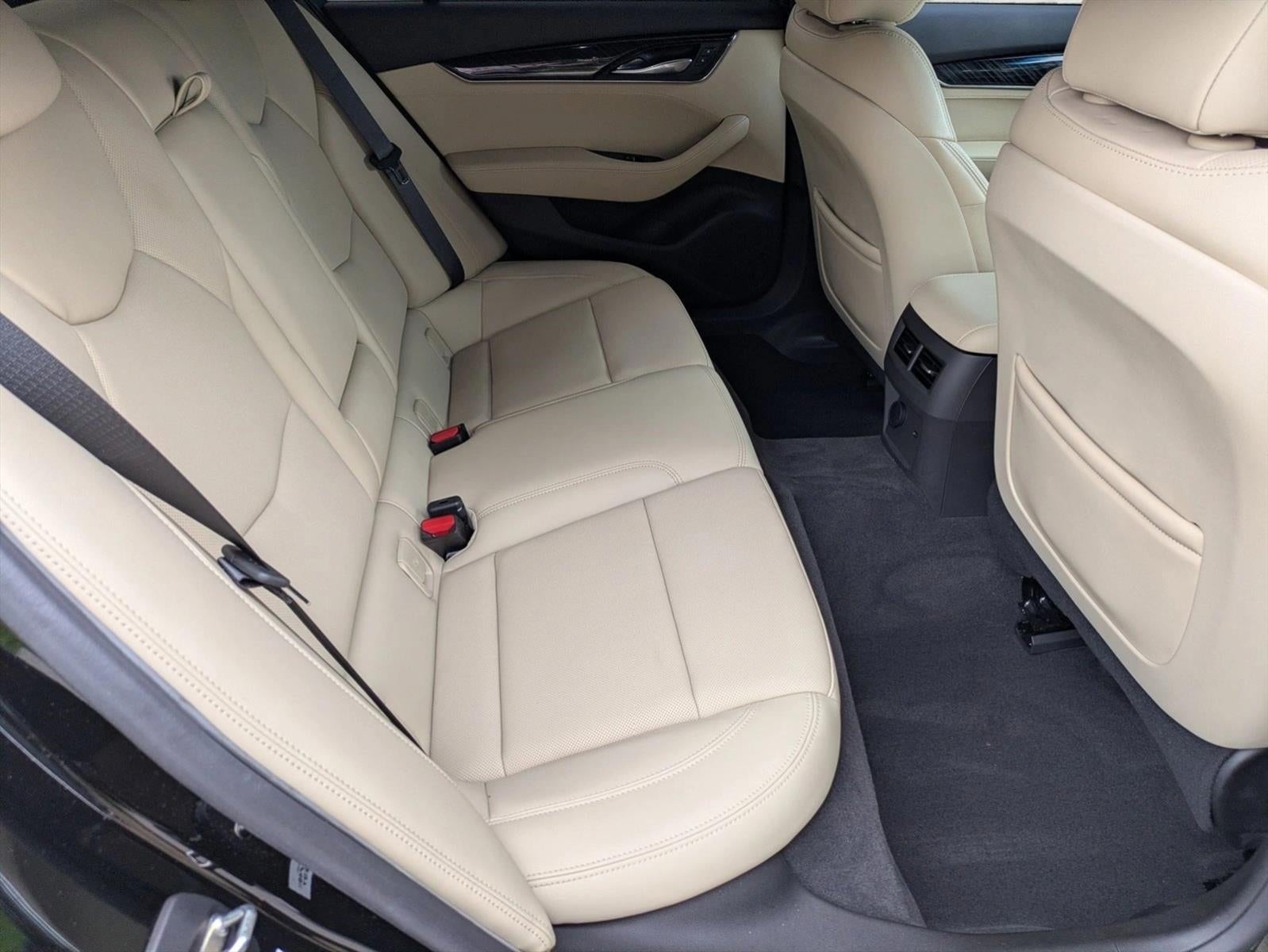 2024 Cadillac CT5 4dr Sdn Premium Luxury