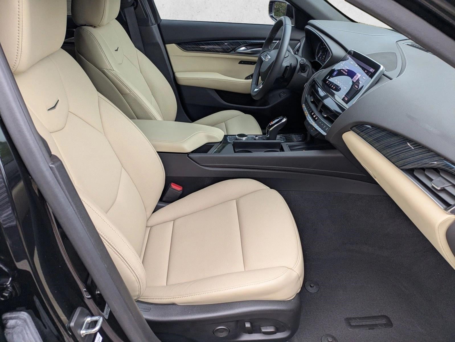 2024 Cadillac CT5 4dr Sdn Premium Luxury