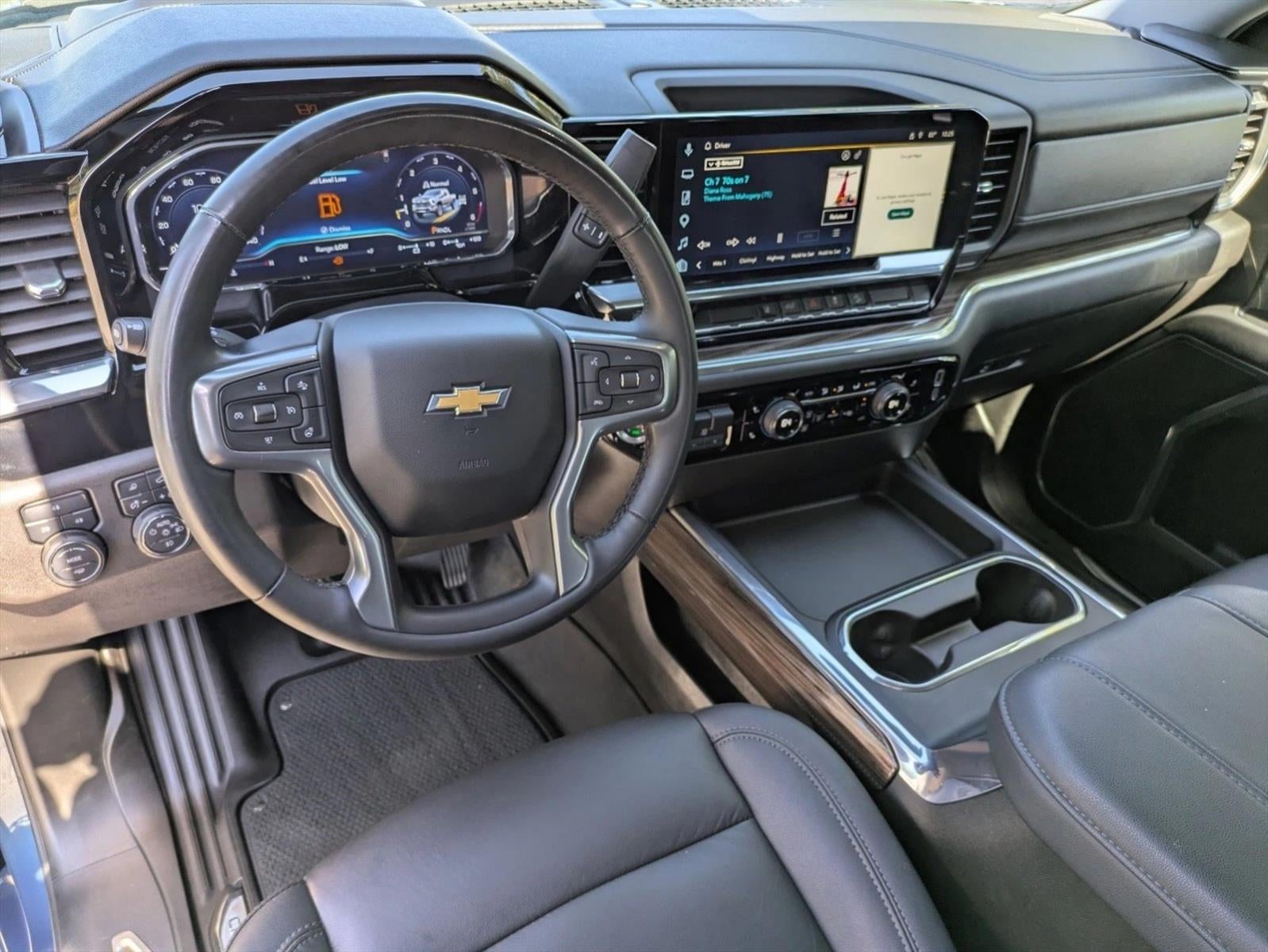 2025 Chevrolet Silverado 2500 HD Crew Cab Standard Box 4-Wheel Drive LT