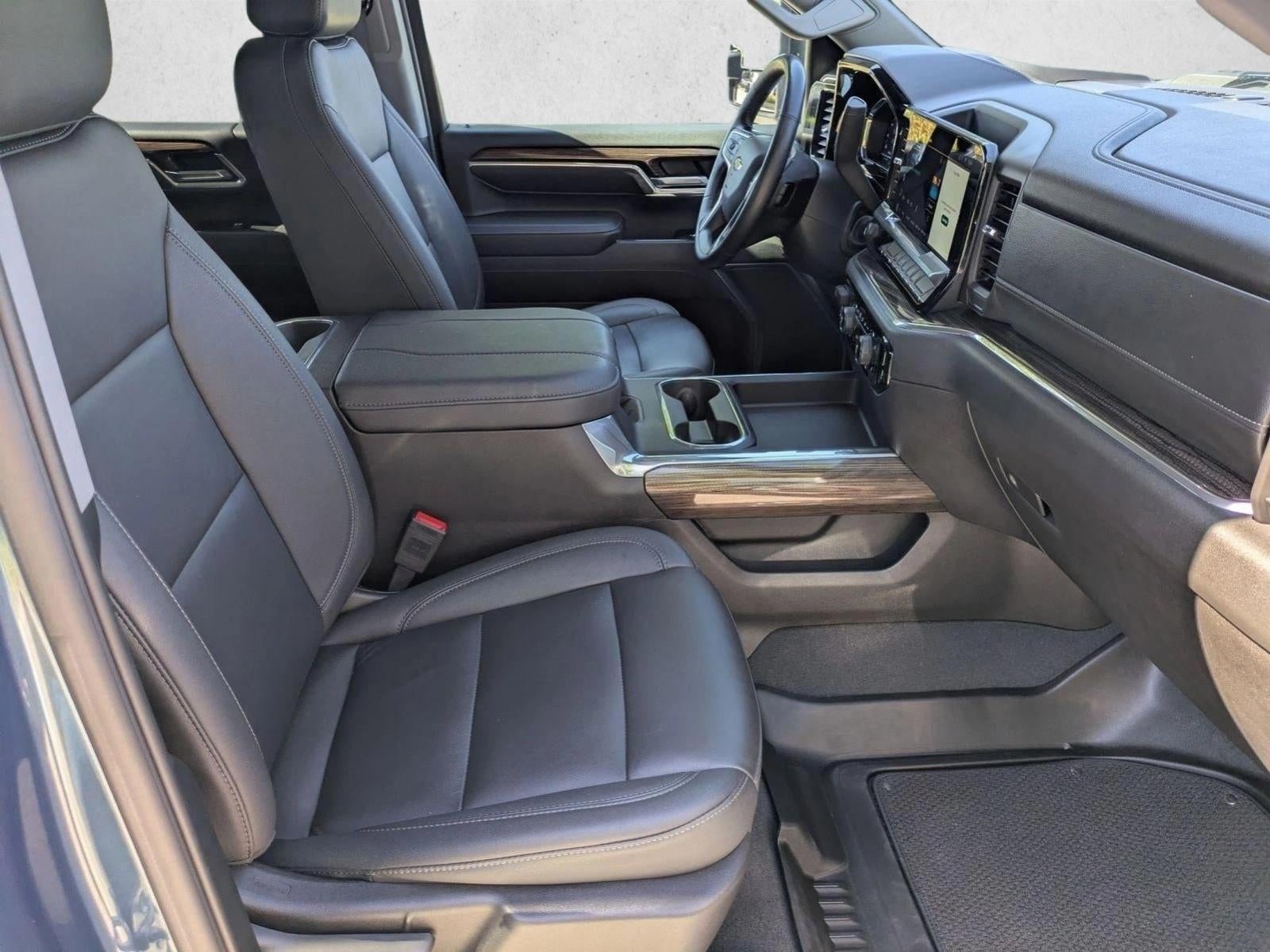 2025 Chevrolet Silverado 2500 HD Crew Cab Standard Box 4-Wheel Drive LT