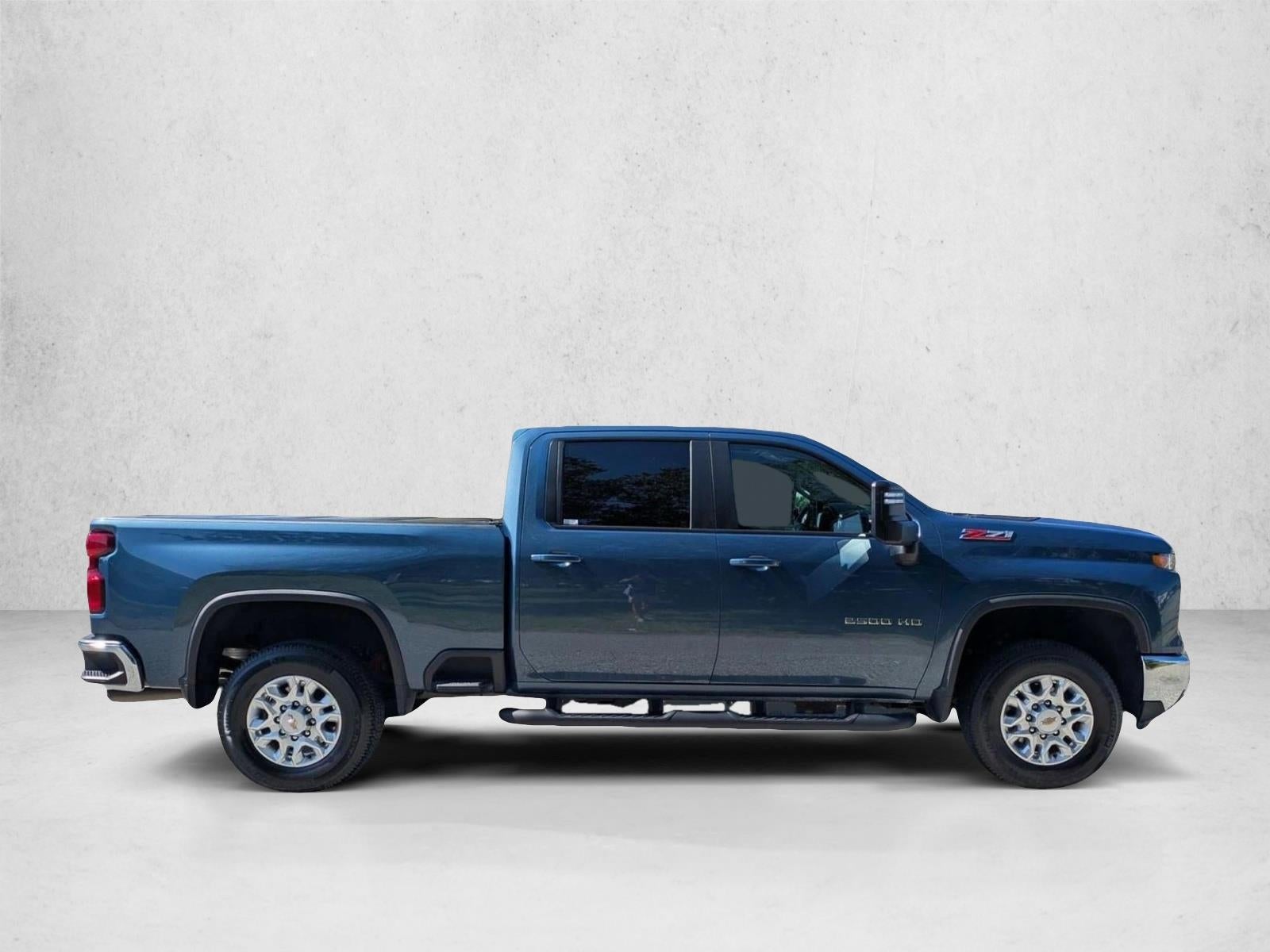 2025 Chevrolet Silverado 2500 HD Crew Cab Standard Box 4-Wheel Drive LT