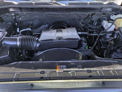 2022 GMC Sierra 3500HD Crew Cab Standard Box 4-Wheel Drive Denali