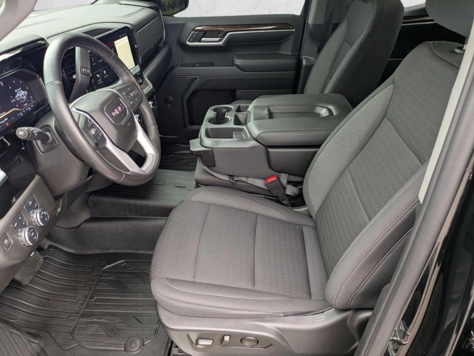 2022 GMC Sierra 1500 Double Cab Standard Box 4-Wheel Drive SLE