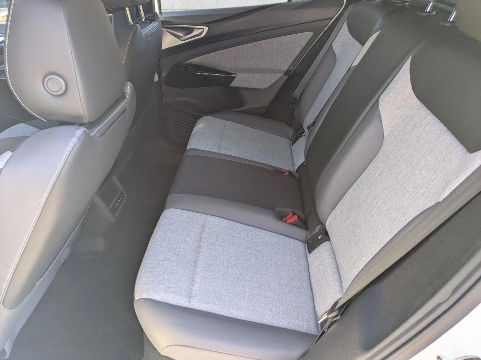 2023 Volkswagen ID.4 Pro AWD w/SK On Battery