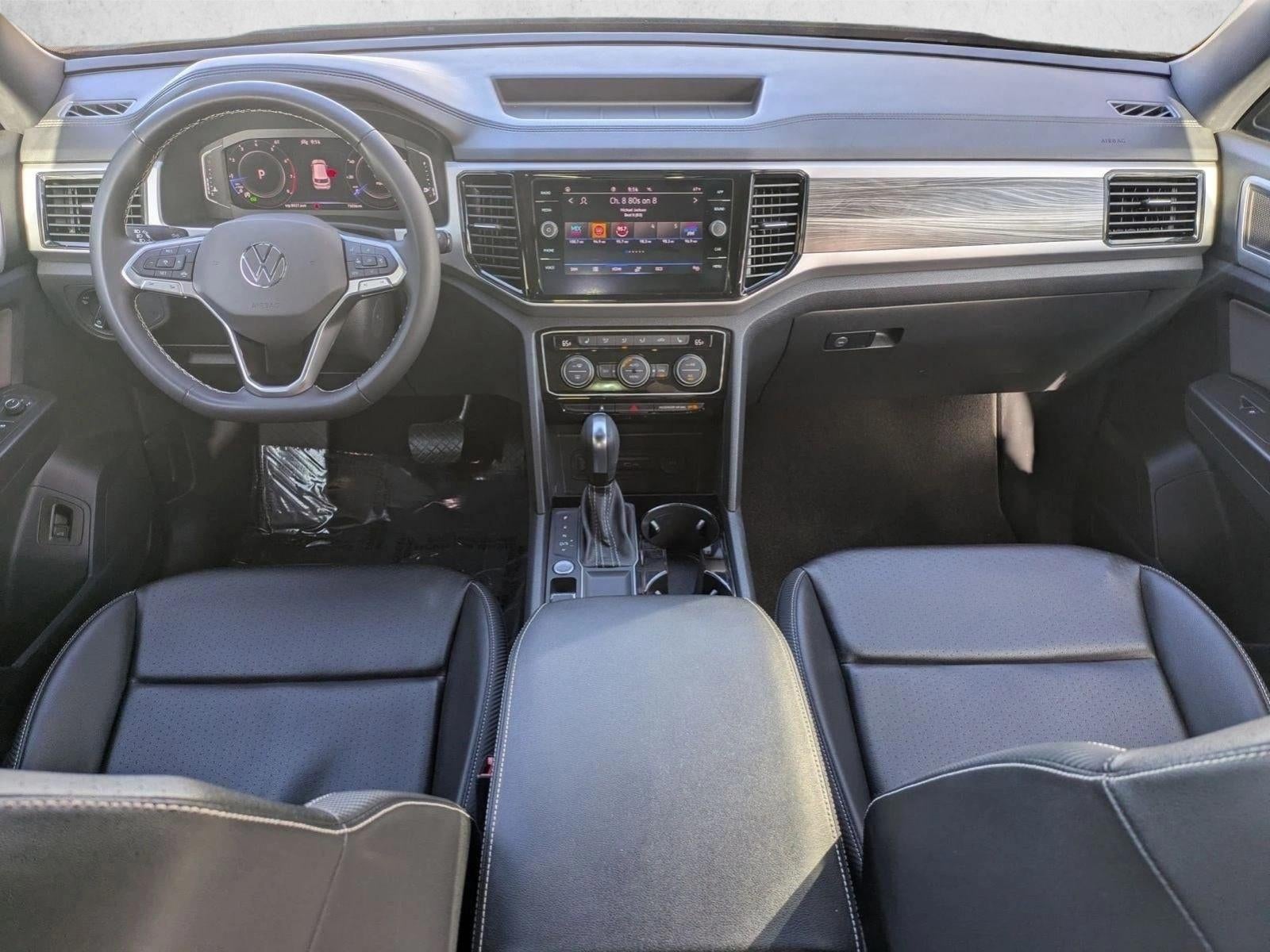 2022 Volkswagen Atlas Cross Sport 2.0T SE w/Technology FWD