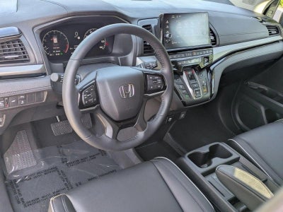 2025 Honda Odyssey Touring Auto