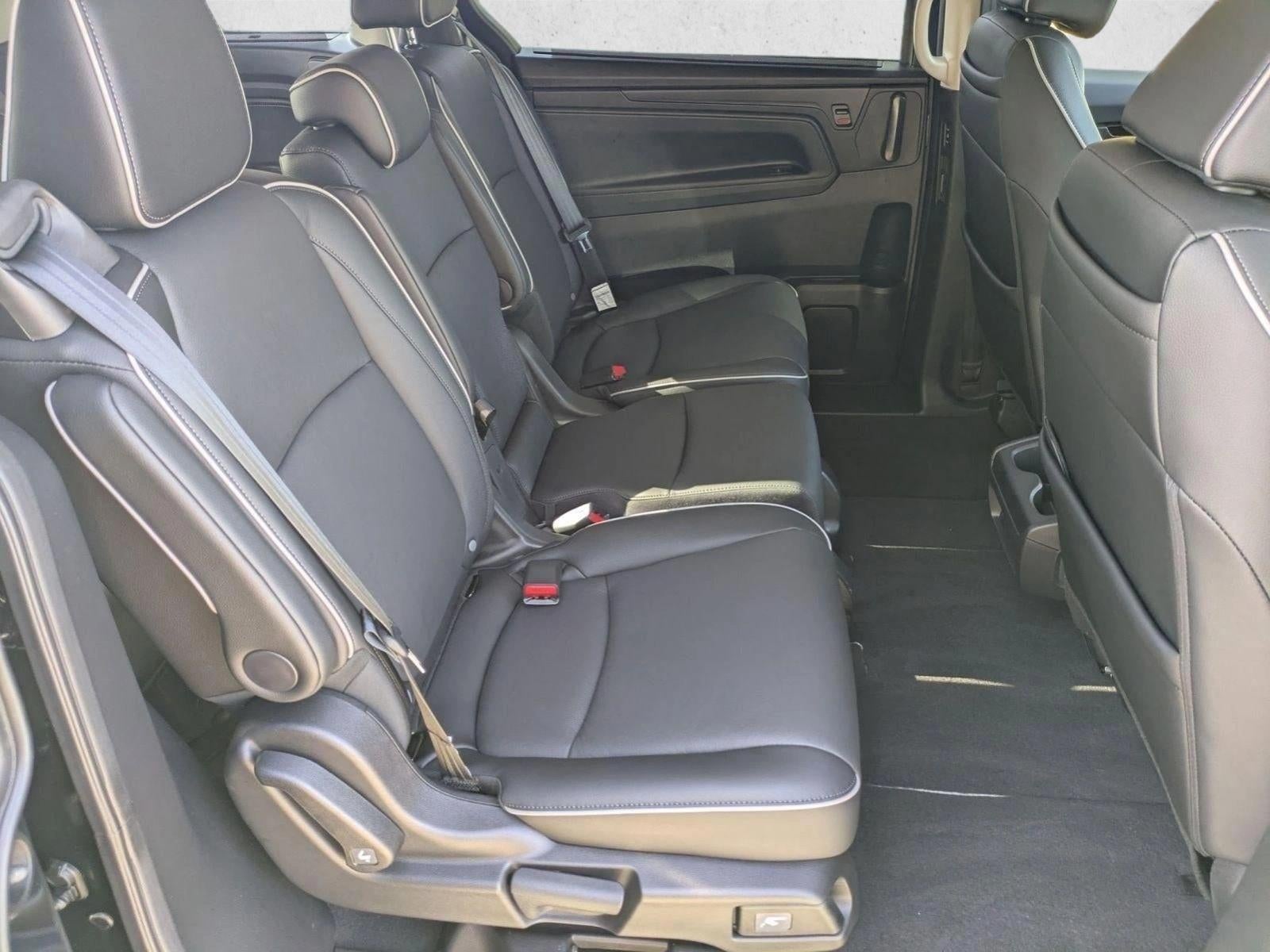 2025 Honda Odyssey Touring Auto