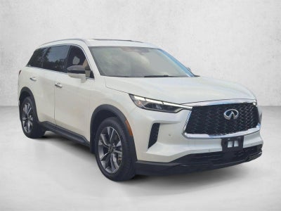 2023 INFINITI QX60 LUXE AWD