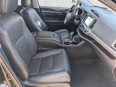 2019 Toyota Highlander Limited V6 AWD (Natl)