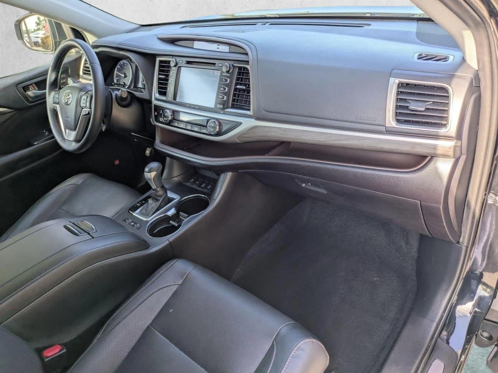 2019 Toyota Highlander Limited V6 AWD (Natl)