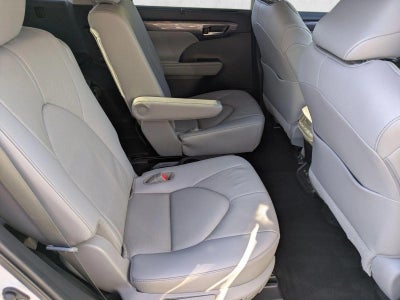2021 Toyota Highlander Limited FWD (GS)