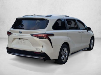 2021 Toyota Sienna Limited FWD 7-Passenger (GS)