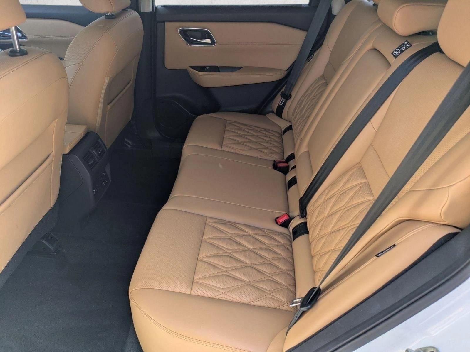 2021 Nissan Rogue FWD Platinum